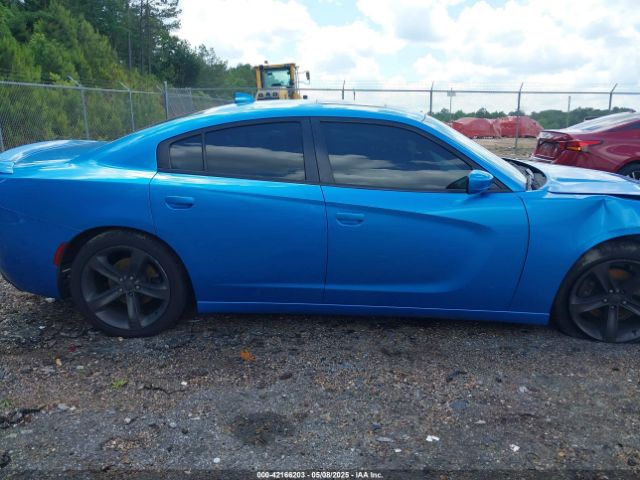 2C3CDXCT8GH139142 Dodge 2016