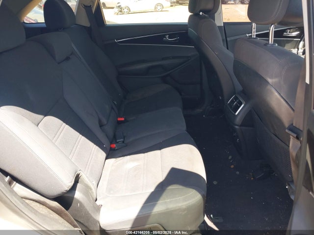 5XYPG4A32GG182721 KIA Sorento 2.4l Lx