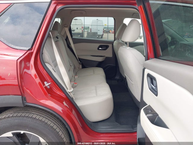 5N1BT3BA1SC772026 Nissan Rogue Sv Fwd
