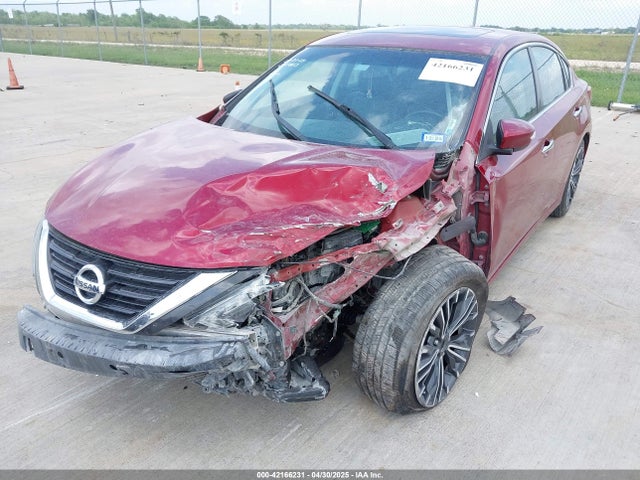 1N4BL3AP9HC477393 Nissan Altima