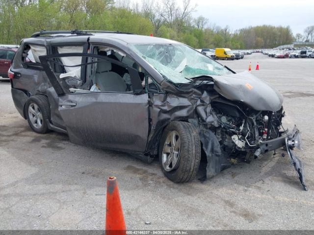 2018 TOYOTA SIENNA 5TDKZ3DC7JS940573