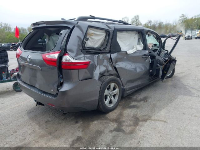2018 TOYOTA SIENNA 5TDKZ3DC7JS940573 Photo 3
