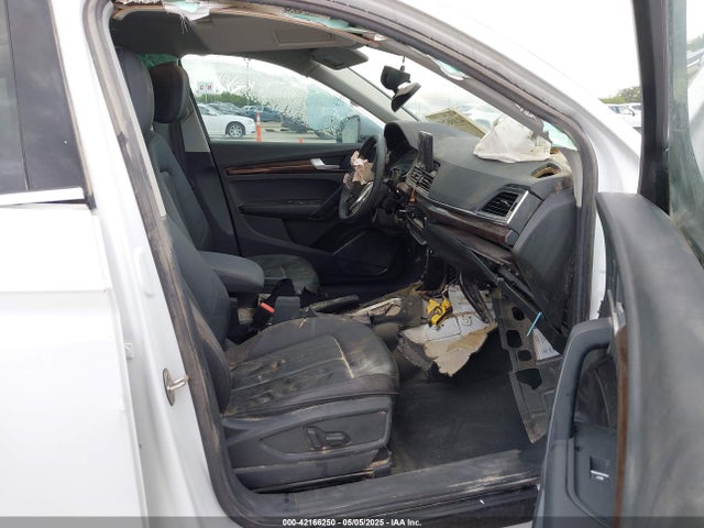 2019 AUDI Q5 WA1ANAFY5K2115347 Photo 4