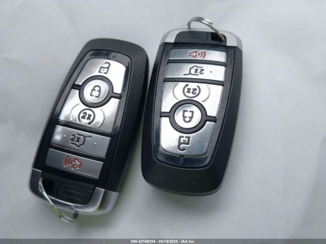 1FMJU2AT5MEA32816 Ford Expedition Limited