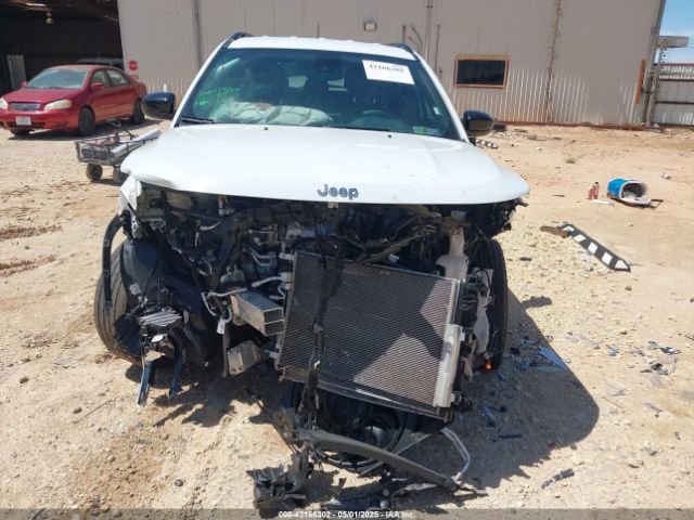 3C4NJDBN4RT604198 Jeep Compass Latitude 4x4