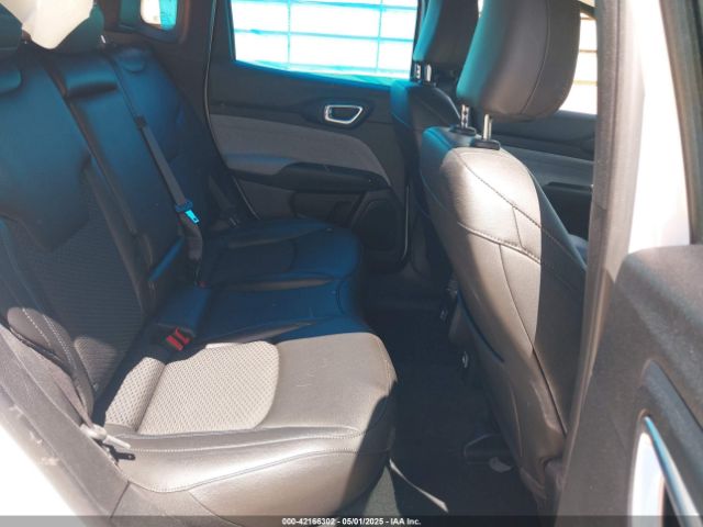 3C4NJDBN4RT604198 Jeep Compass Latitude 4x4