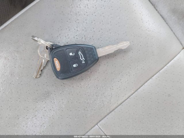 2008 CHRYSLER PACIFICA 2A8GF78X58R635930 Photo 10