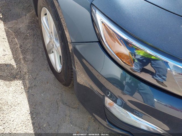 1G1ZC5ST2LF079927 Chevrolet Malibu Fwd 1fl