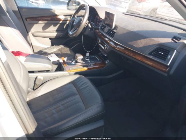 2018 AUDI Q5 WA1BNAFY0J2011691 Photo 4