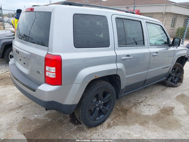 1C4NJPBA1FD341748 Jeep Patriot Altitude Edition