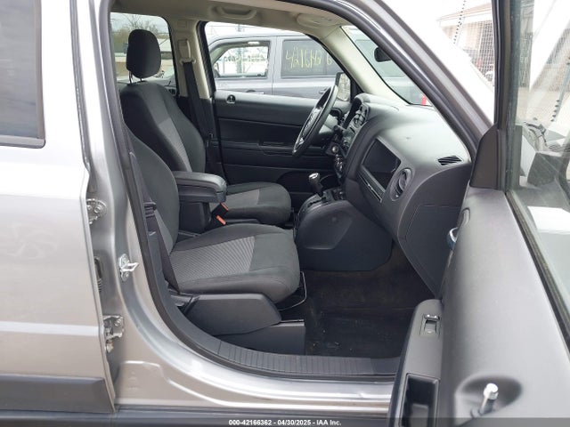 1C4NJPBA1FD341748 Jeep Patriot Altitude Edition