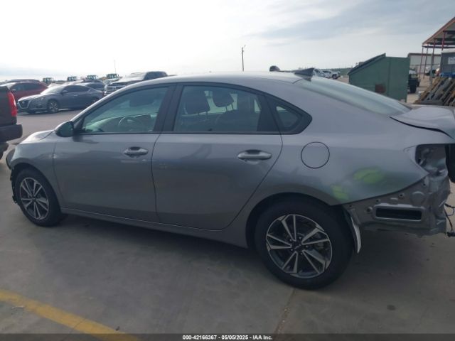 3KPF24AD6RE836512 KIA Forte Lxs