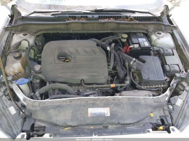 3FA6P0HD3FR150003 Ford FUSION SE