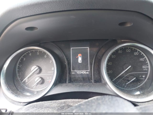4T1B11HKXJU103952 Toyota CAMRY LE