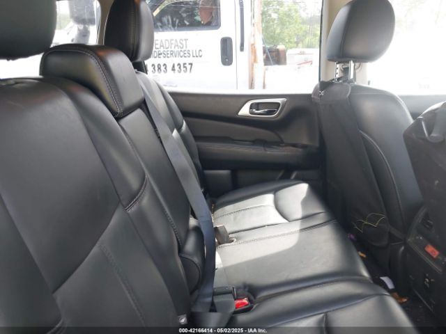 5N1DR2MN0HC661512 Nissan Pathfinder Sl