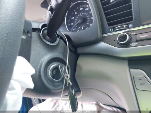 5NPD84LFXHH049626 Hyundai ELANTRA SE