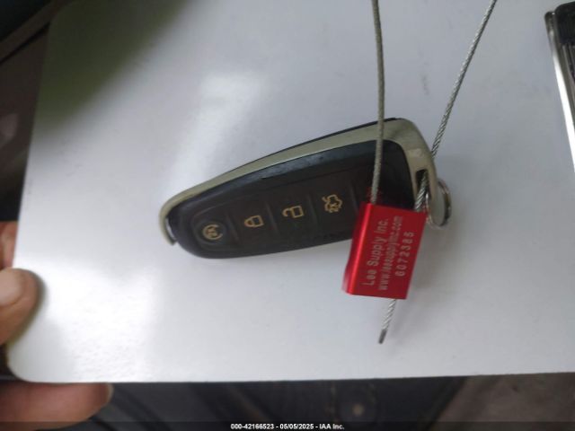 1FMCU9J90EUC24898 Ford Escape Titanium