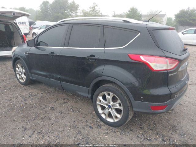 1FMCU9J90EUC24898 Ford Escape Titanium