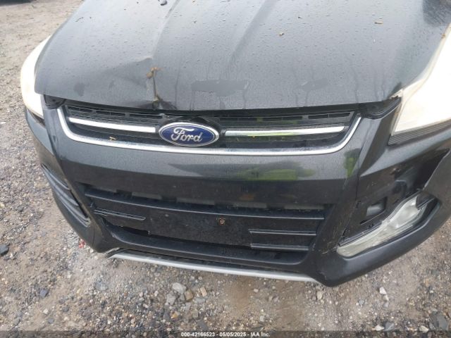 1FMCU9J90EUC24898 Ford Escape Titanium