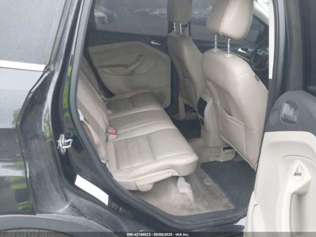 1FMCU9J90EUC24898 Ford Escape Titanium