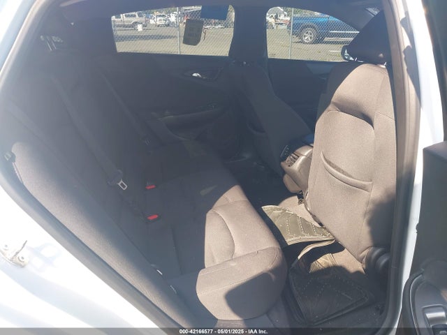 1G1ZD5ST8KF113767 Chevrolet MALIBU LT
