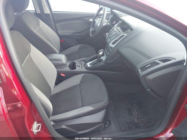 Ford FOCUS SE 2014 1FADP3F27EL230007 Image 5