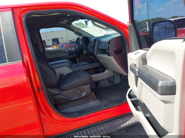 1FTEW1EP4KKC19518 Ford F-150 Xl