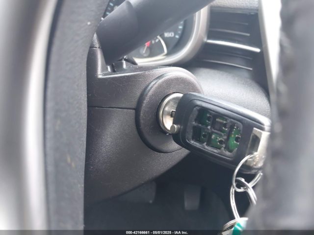 1G11D5SL7FF166625 Chevrolet MALIBU 2LT