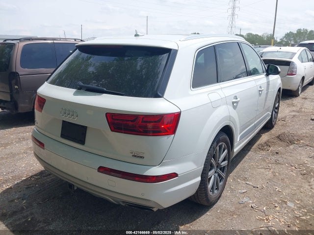 2018 AUDI Q7 WA1VAAF75JD022268 Photo 3