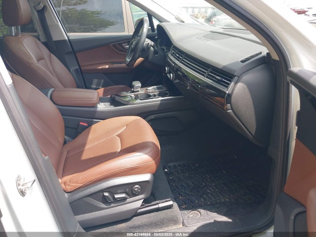 2018 AUDI Q7 WA1VAAF75JD022268 Photo 4