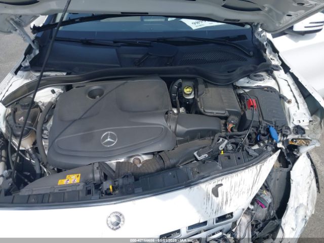 WDCTG4EB4KU008022 Mercedes-Benz GLA 250