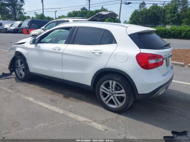 WDCTG4EB4KU008022 Mercedes-Benz GLA 250