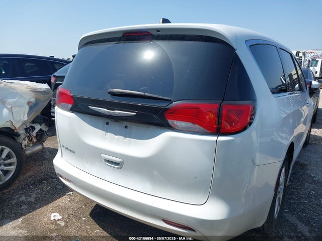 Chrysler Voyager Lx 2023 2C4RC1CG3PR525793 Image 18