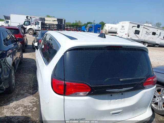 Chrysler Voyager Lx 2023 2C4RC1CG3PR525793 Image 19