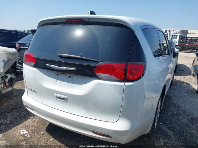 Chrysler Voyager Lx 2023 2C4RC1CG3PR525793 Image 4