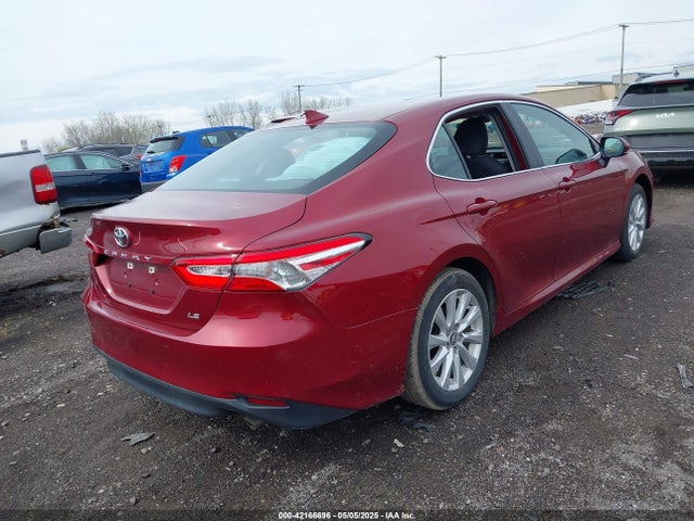 4T1B11HK8KU823736 Toyota CAMRY LE
