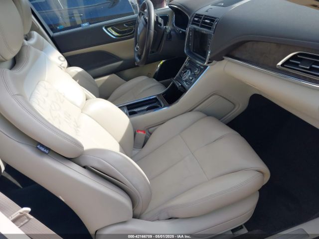 1LN6L9PK3H5608182 Lincoln Continental Premiere