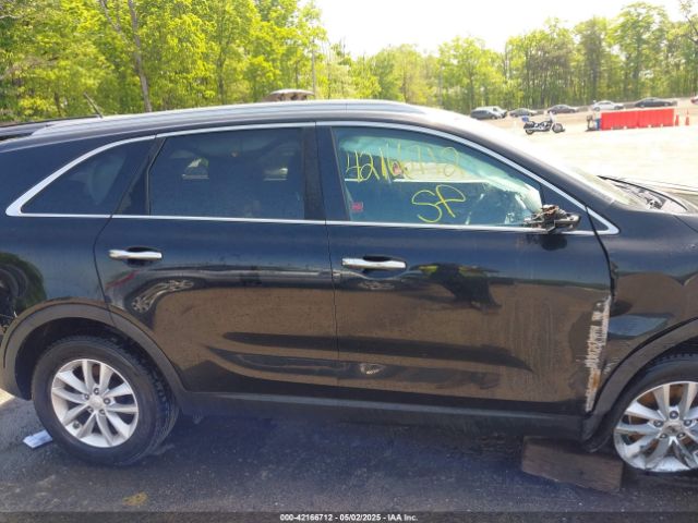 5XYPG4A52GG151163 KIA Sorento 3.3l Lx