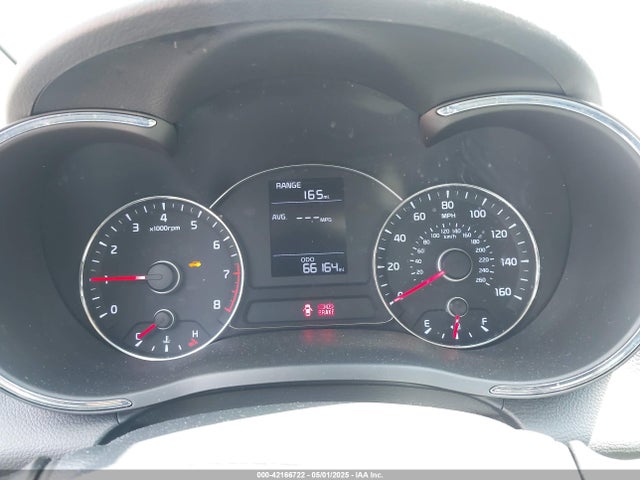 KNAFK4A6XG5543106 KIA FORTE LX