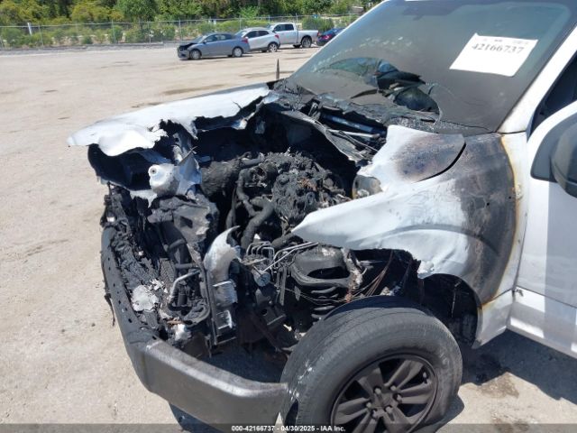 1FTMF1CPXHKE06513 Ford F-150 Xl