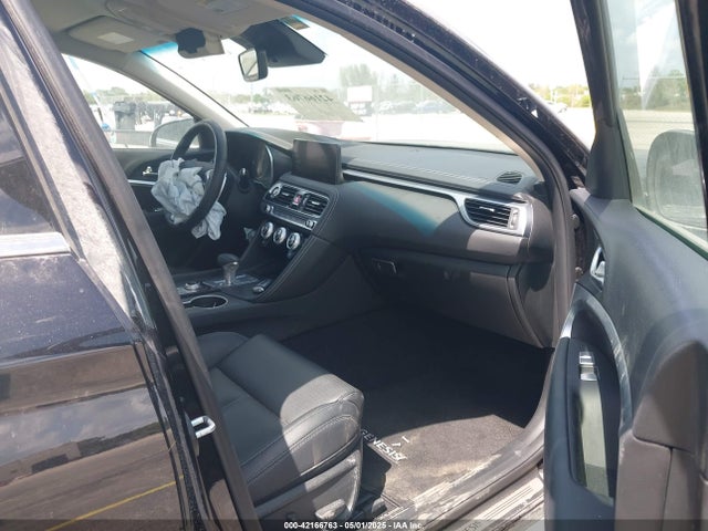 Genesis G70 2.0t Rwd 2023 KMTG34TA3PU129713 Image 5