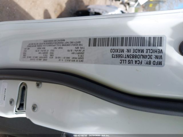 3C4NJDBB3NT156973 Jeep Compass Latitude 4x4