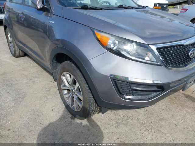 KNDPBCAC8E7642970 KIA Sportage Lx
