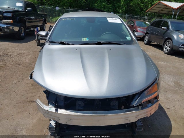 Chrysler 200 Limited 2015 1C3CCCAB7FN577548 Image 12