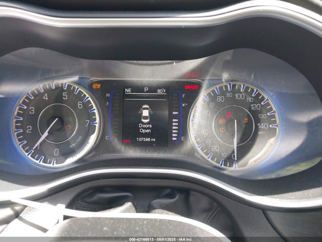 Chrysler 200 Limited 2015 1C3CCCAB7FN577548 Image 7