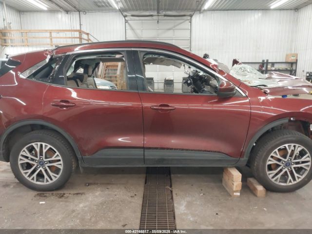 1FMCU9H65MUB05710 Ford ESCAPE SEL