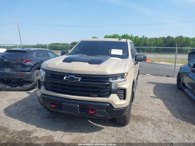 3GCUDFED1NG683382 Chevrolet Silverado 1500 4wd  Short Bed Lt Trail Boss/4wd  Standard Bed Lt Trail Boss