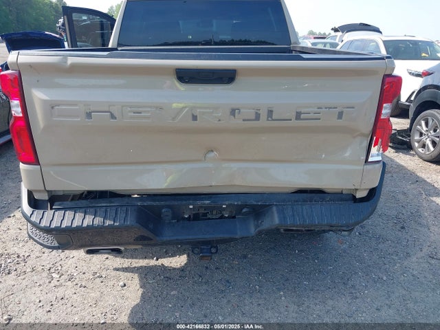 3GCUDFED1NG683382 Chevrolet Silverado 1500 4wd  Short Bed Lt Trail Boss/4wd  Standard Bed Lt Trail Boss