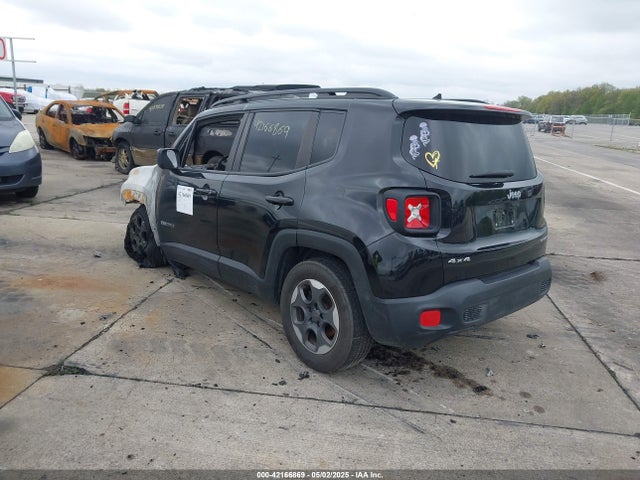 Jeep 2017 2017 ZACCJBAB3HPG56415 Image 3