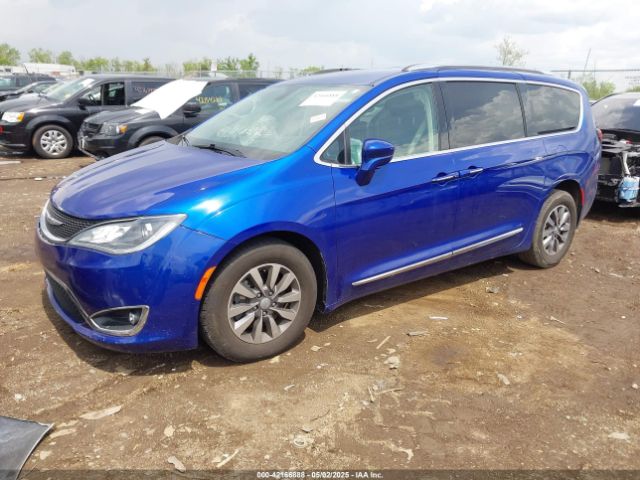 2C4RC1EG3LR172897 Chrysler Pacifica Touring L Plus